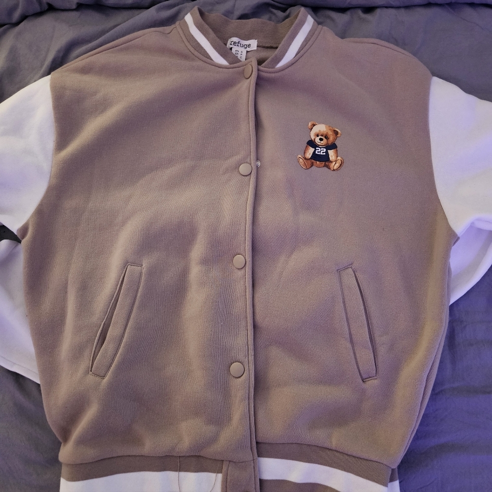 Refuge Adult Tan and White Teddy Bear Jacket